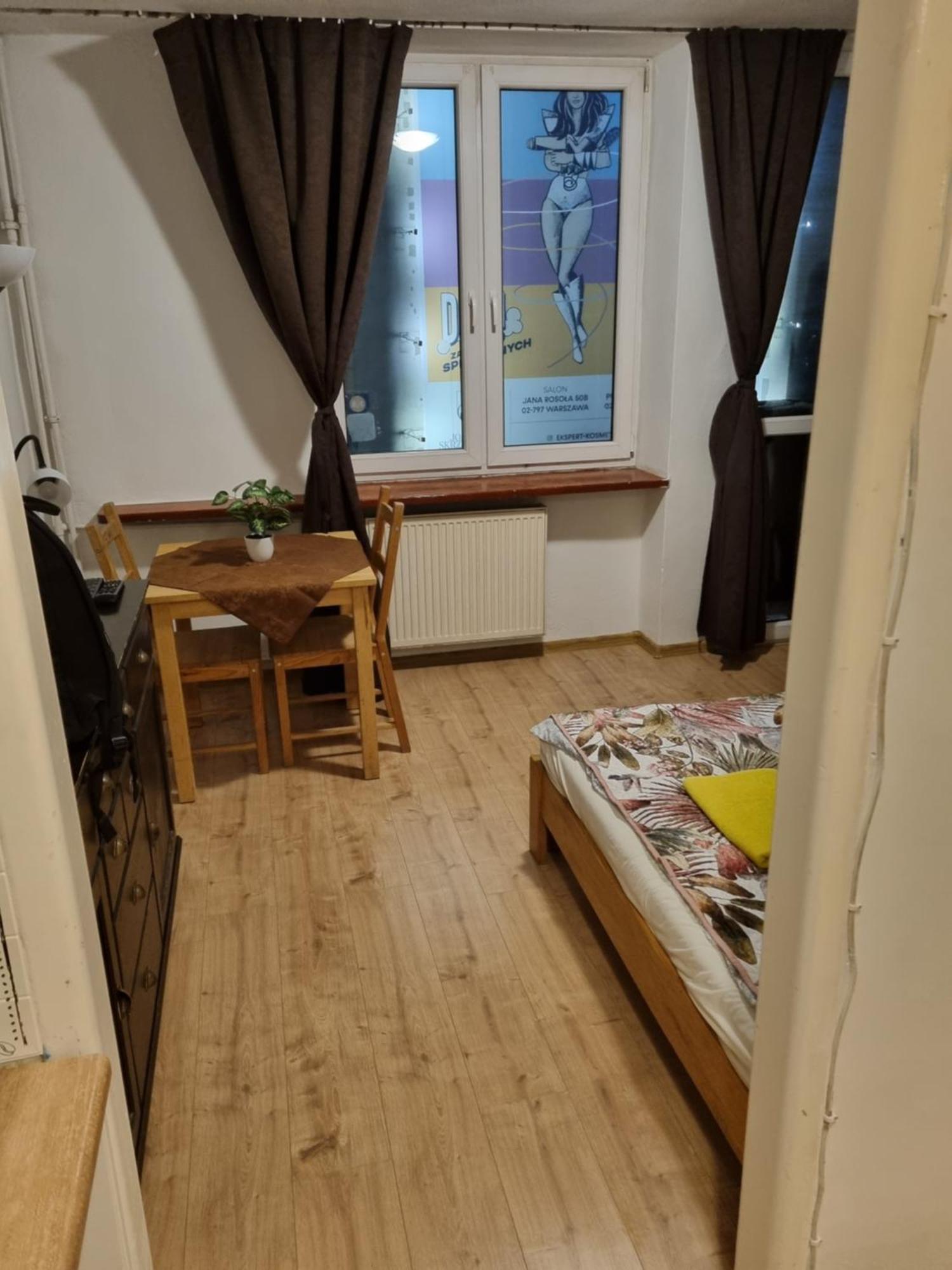 Kwatera Na Wspolnej Warsawa Bagian luar foto